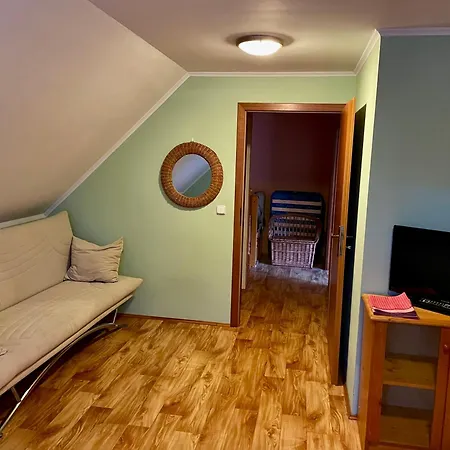 Dvoupodlazni Zdena Holiday home Tabor